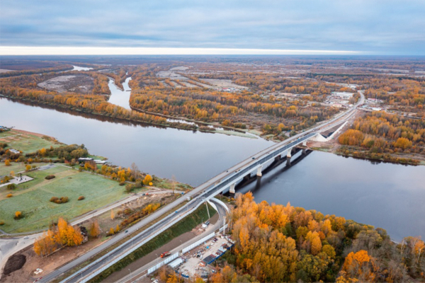 News of large infrastructure projects: the giant bridge across the Volkhov in Kirishi is being tested