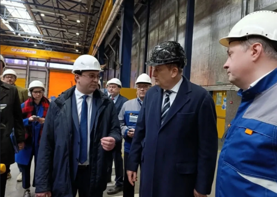 Новая линия и перезапуск производства: в Тосно стартовал выпуск отечественной спецтехники