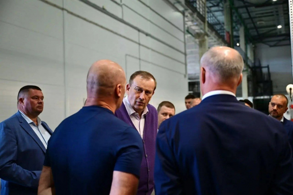 Александр Дрозденко открыл новый производственно-складской комплекс в Тосненском районе